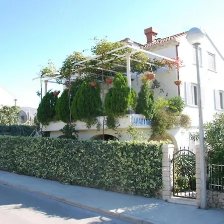 Apartament Mediterranea *