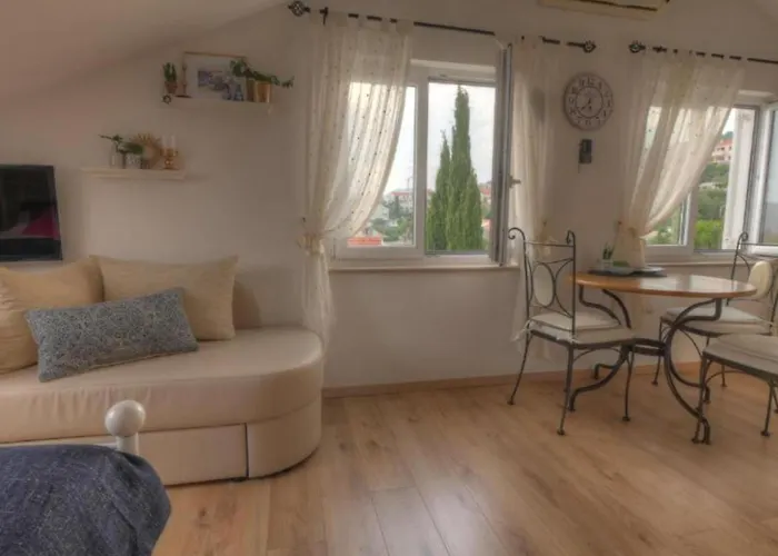 アパート Mediterranea