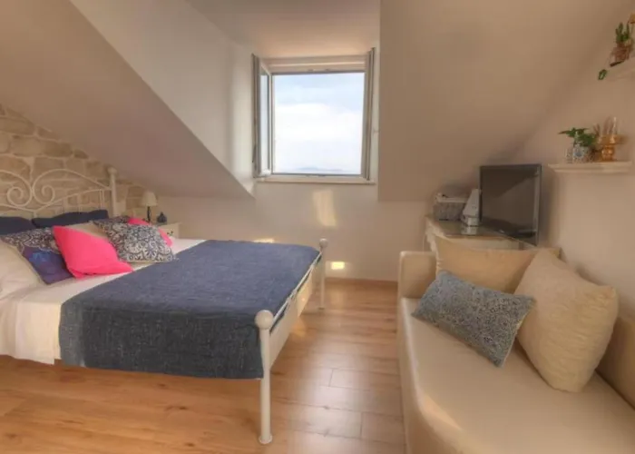 アパート Mediterranea ムリニ