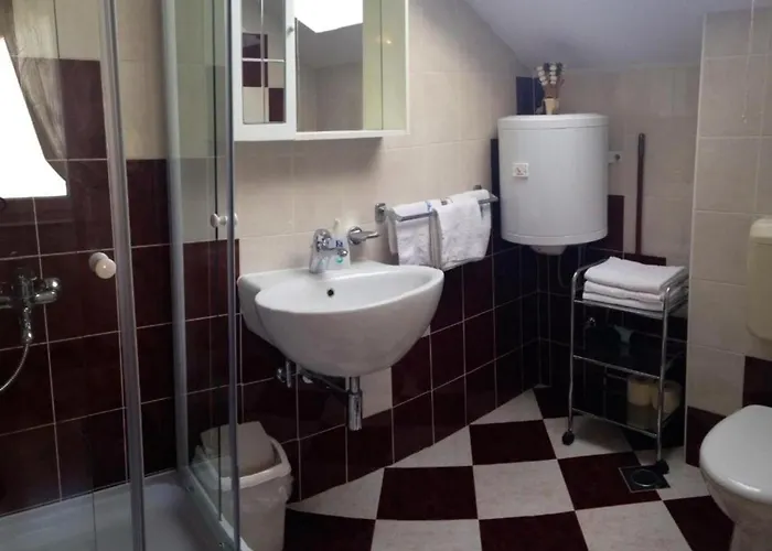 Mediterranea アパート ムリニ